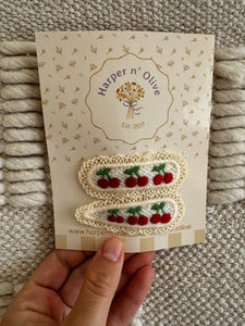 Cherry clip set