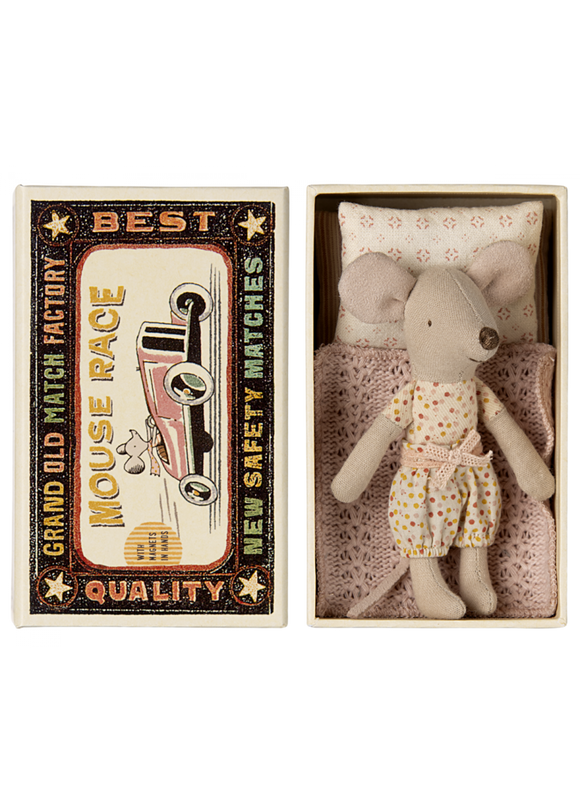 Little sister mouse in matchbox Maileg