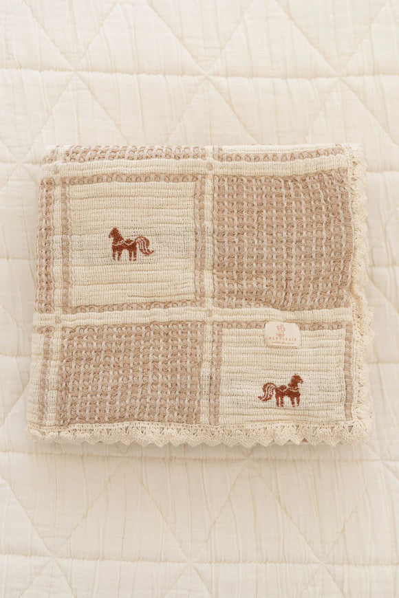 New Grain - Patchwork blanket - pony