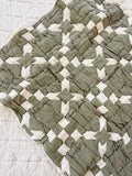 cottage quilt - basil